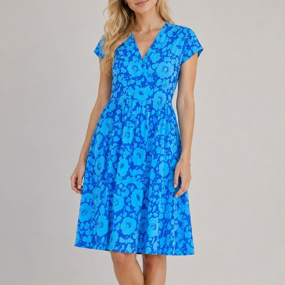 LL Bean Floral Dress Blue Short Sleeve Faux Wrap V-Neck Knit Dress WMS MP